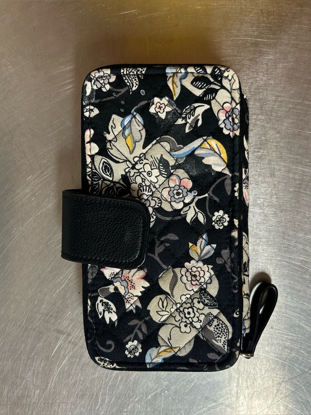 Vera Bradley Quilted Wallet Black & White Floral Pattern ID Window